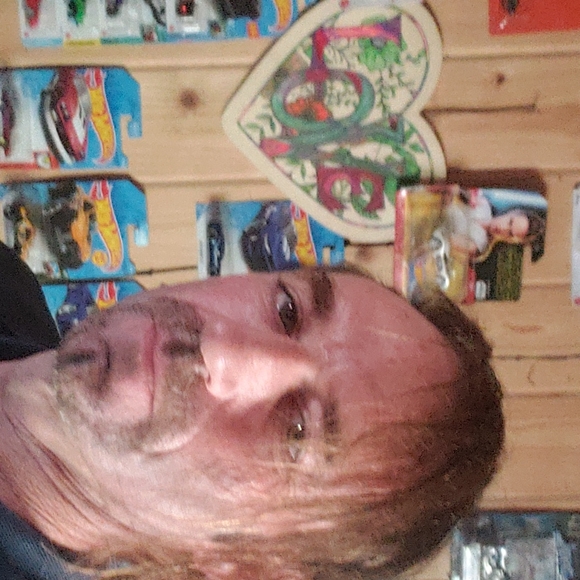 Meet your Posher, Sam. Hot wheels, collectibles, artwork, clothing and more. - Picture 1 of 12